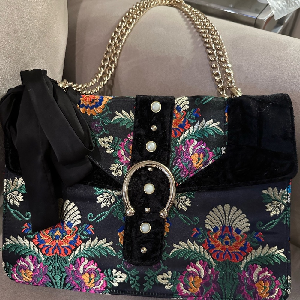Steve Madden Floral Embroidered Black Handbag